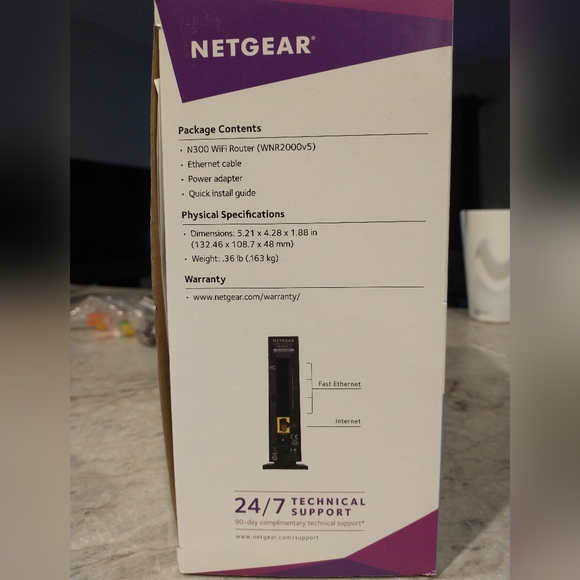Netgear N300 WiFi Router - Picture 4 of 10